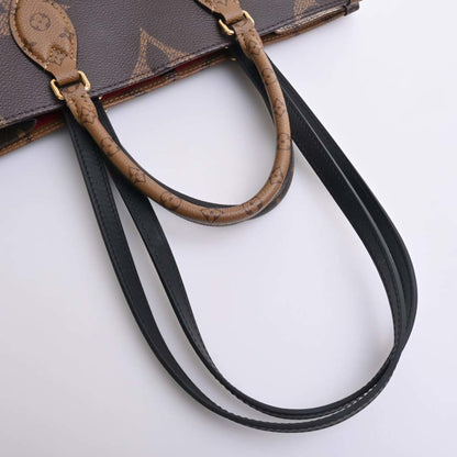 LOUIS VUITTON Monogram Giant Reverse On the Go MM Handbag M45321 Brown Women's