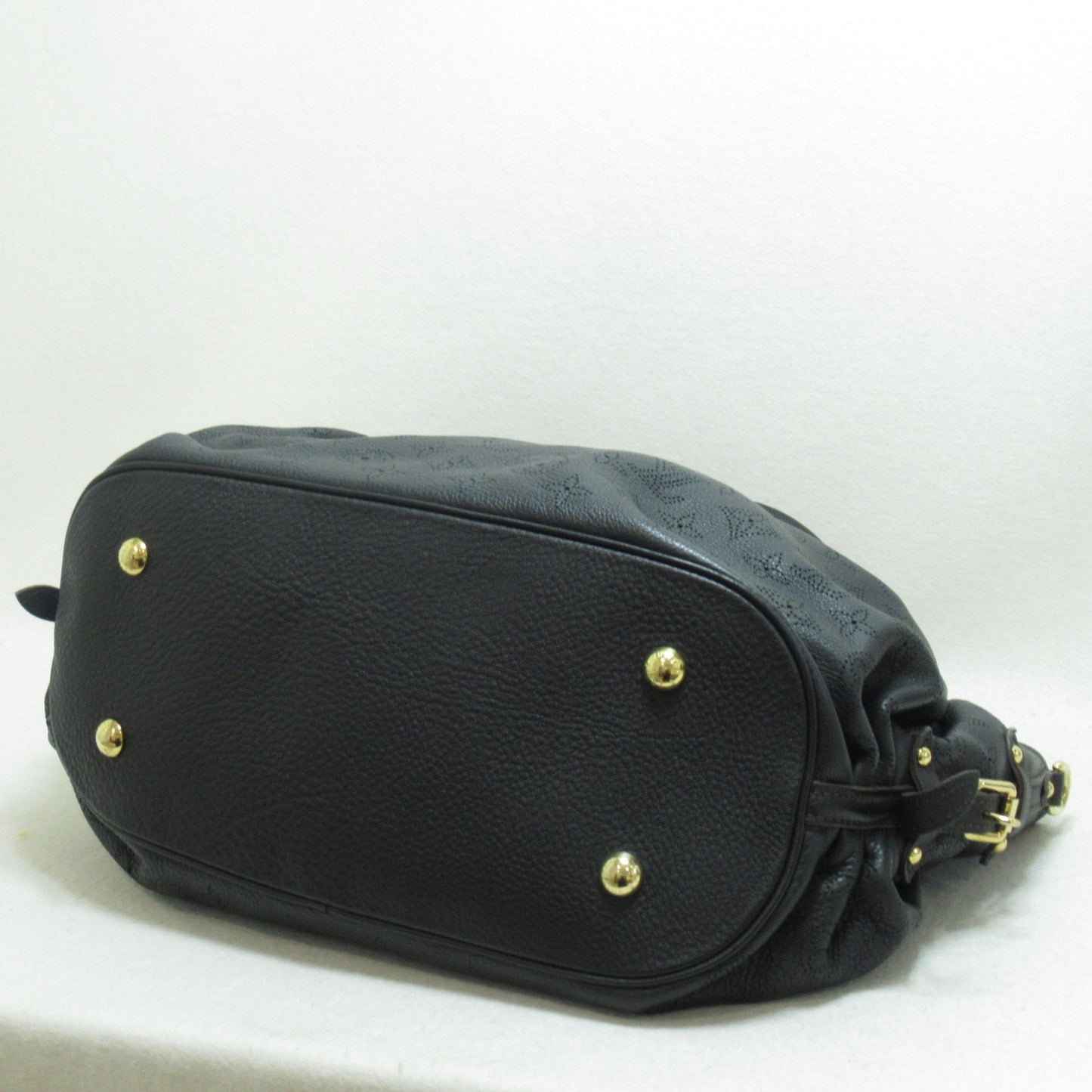 LOUIS VUITTON Mahina XL Black2wayShoulder Bag Black Black Mahina leather M95547
