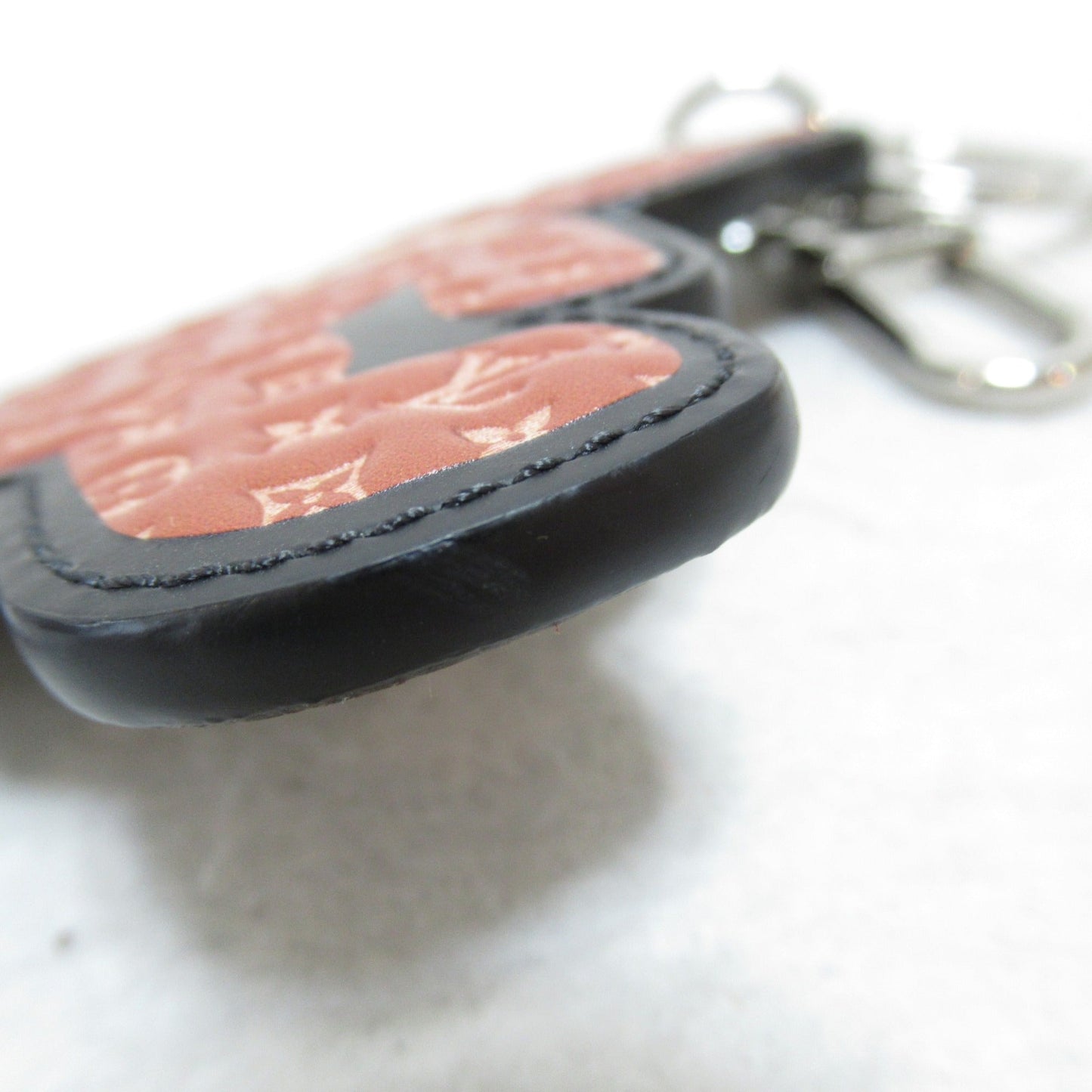 LOUIS VUITTON Portocre Christmas Keychain Brown leather MO0342