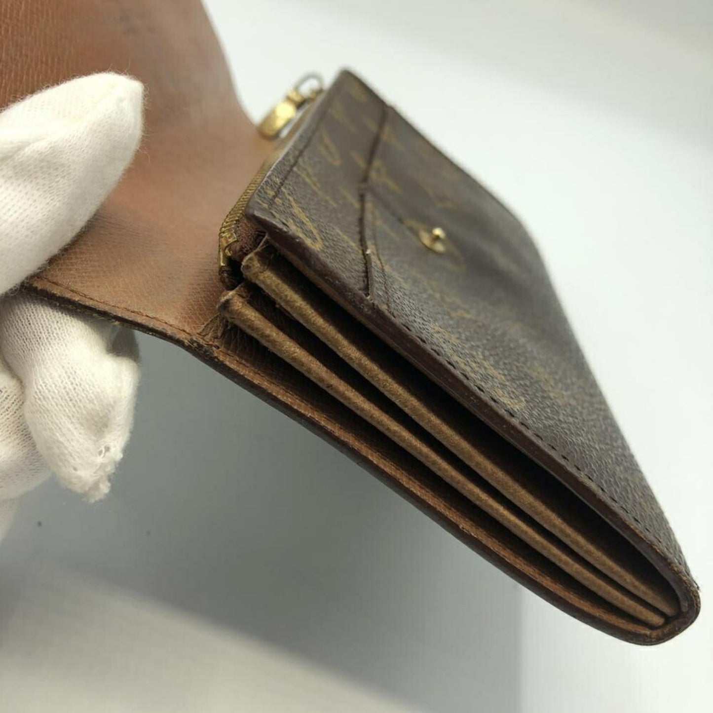 LOUIS VUITTON pochette portomone credit long wallet