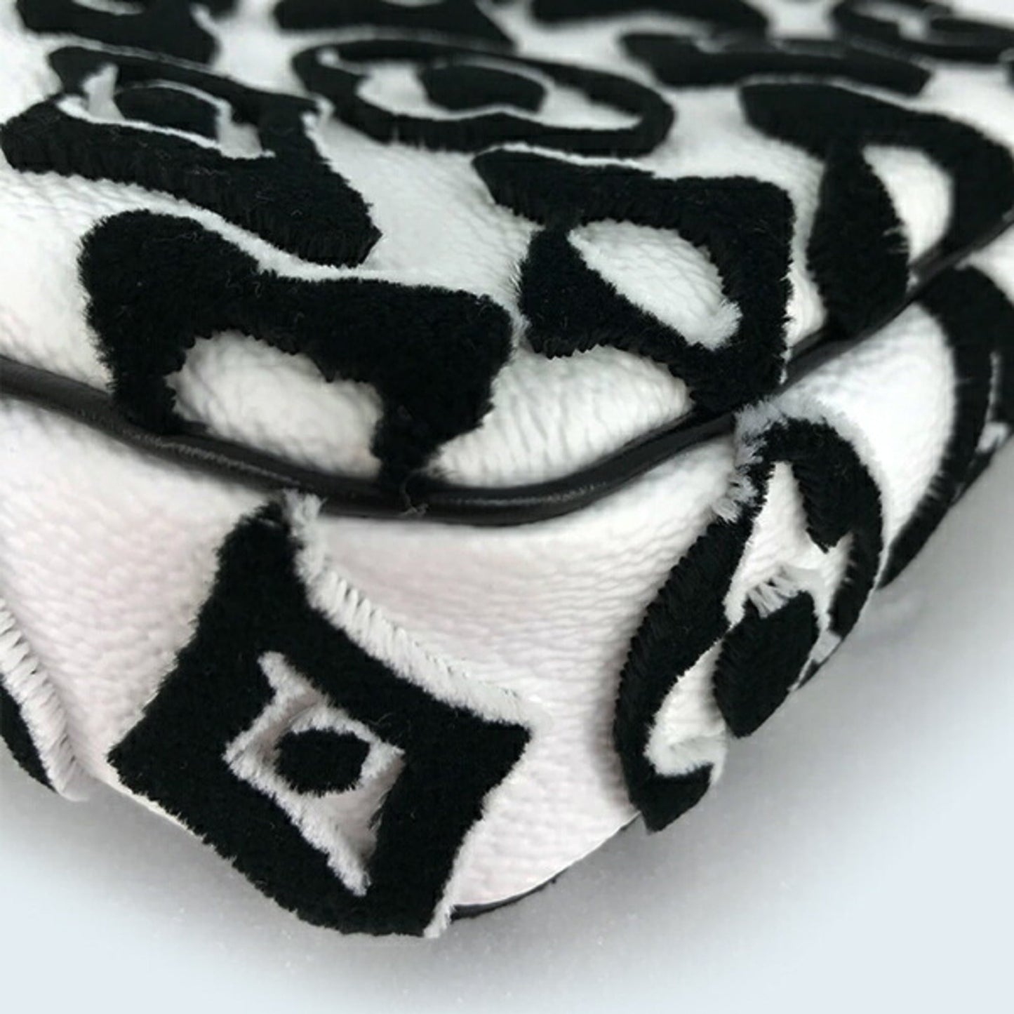 LOUIS VUITTON Mini Pochette Accessory Monogram Urus Fischer LV×UF White Black Women Men M45565