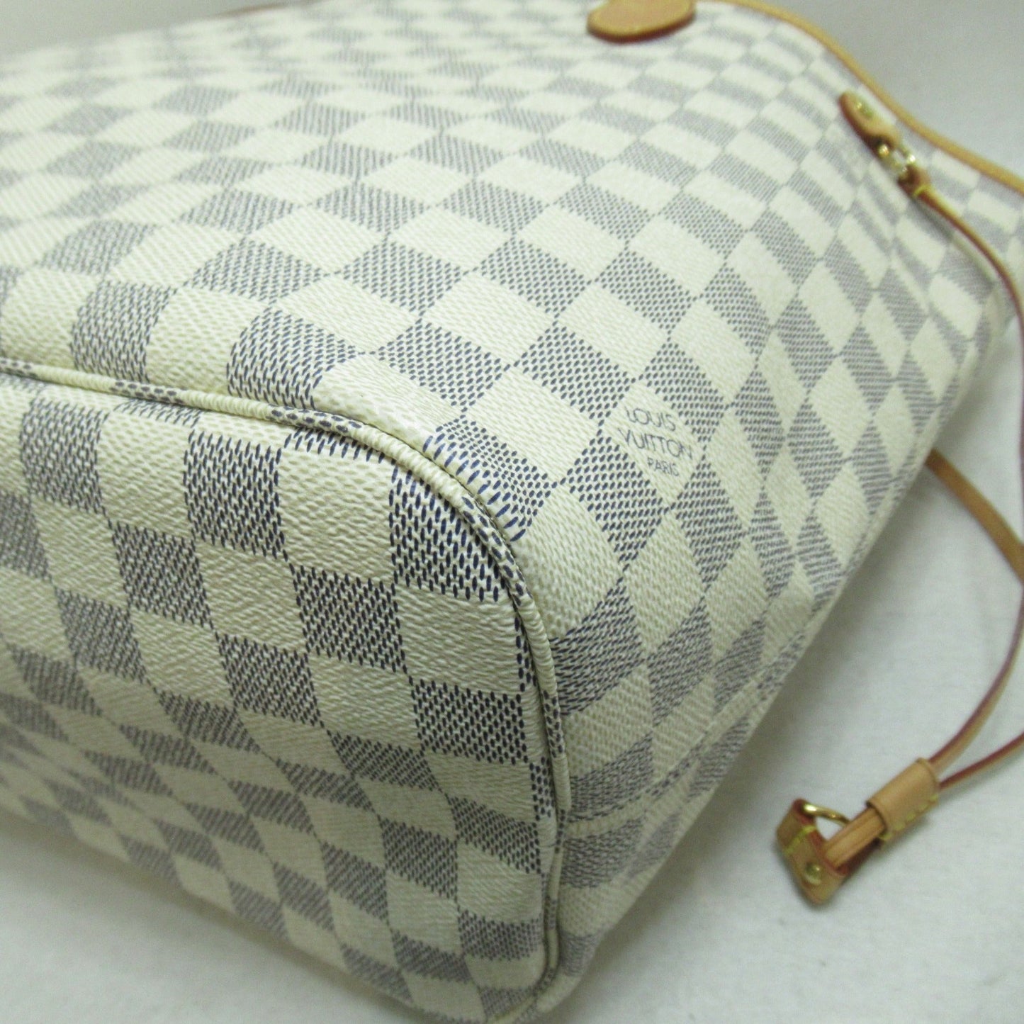 LOUIS VUITTON Neverfull MM Ivory Damier Azur PVC coated canvas N51107