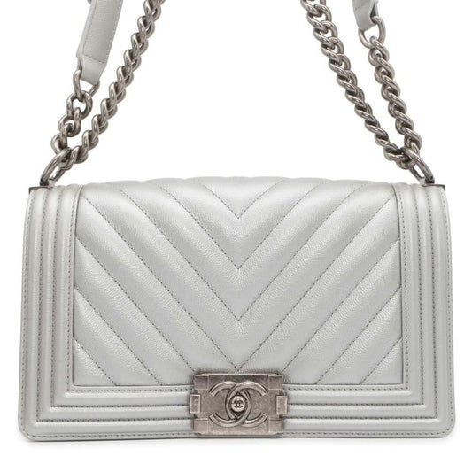 Chanel Chain Shoulder Bag Boy Chevron Caviar Skin A67086 CHANEL V Stitch Women's