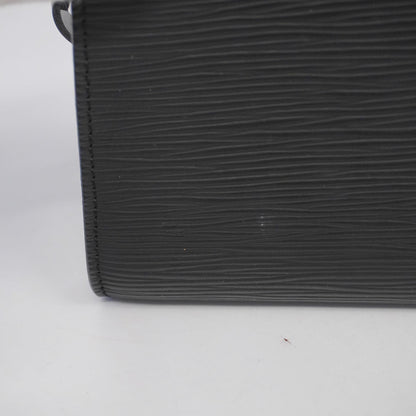 LOUIS VUITTONAuth  Epi Pochette Accessoir M52942 Women's Pouch Noir