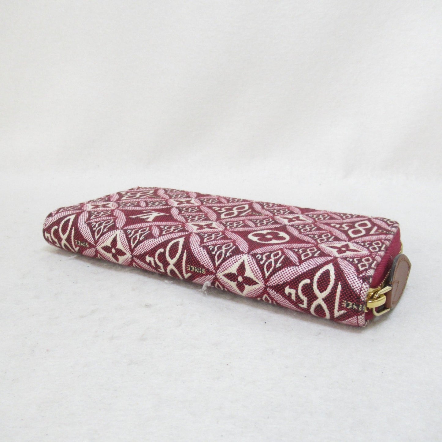 LOUIS VUITTON Zippy Wallet Round Long Wallet Bordeaux system M69994