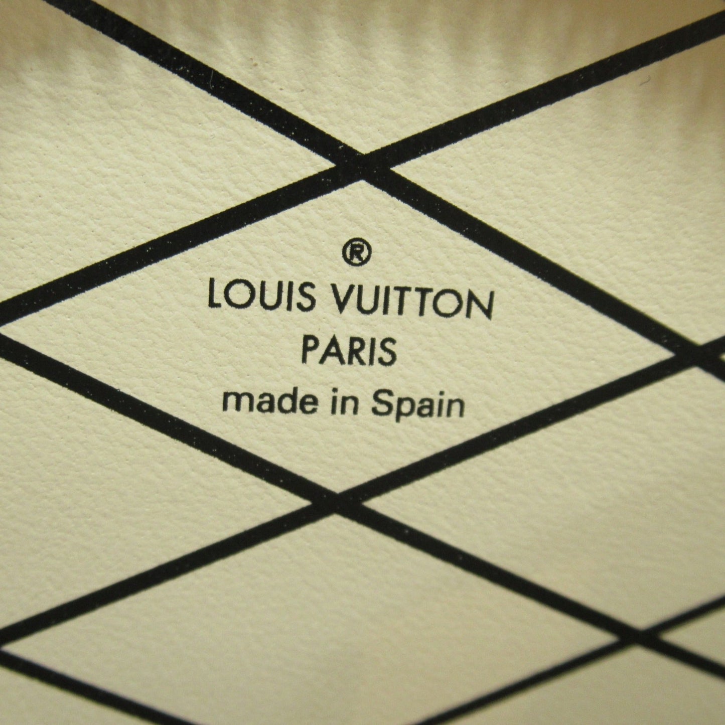 LOUIS VUITTON Micro-Bowat-Shapo Beige Transformed M52747