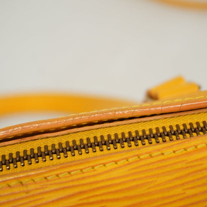 LOUIS VUITTONAuth  Epi Soufflot M52229 Women's Handbag Jaune