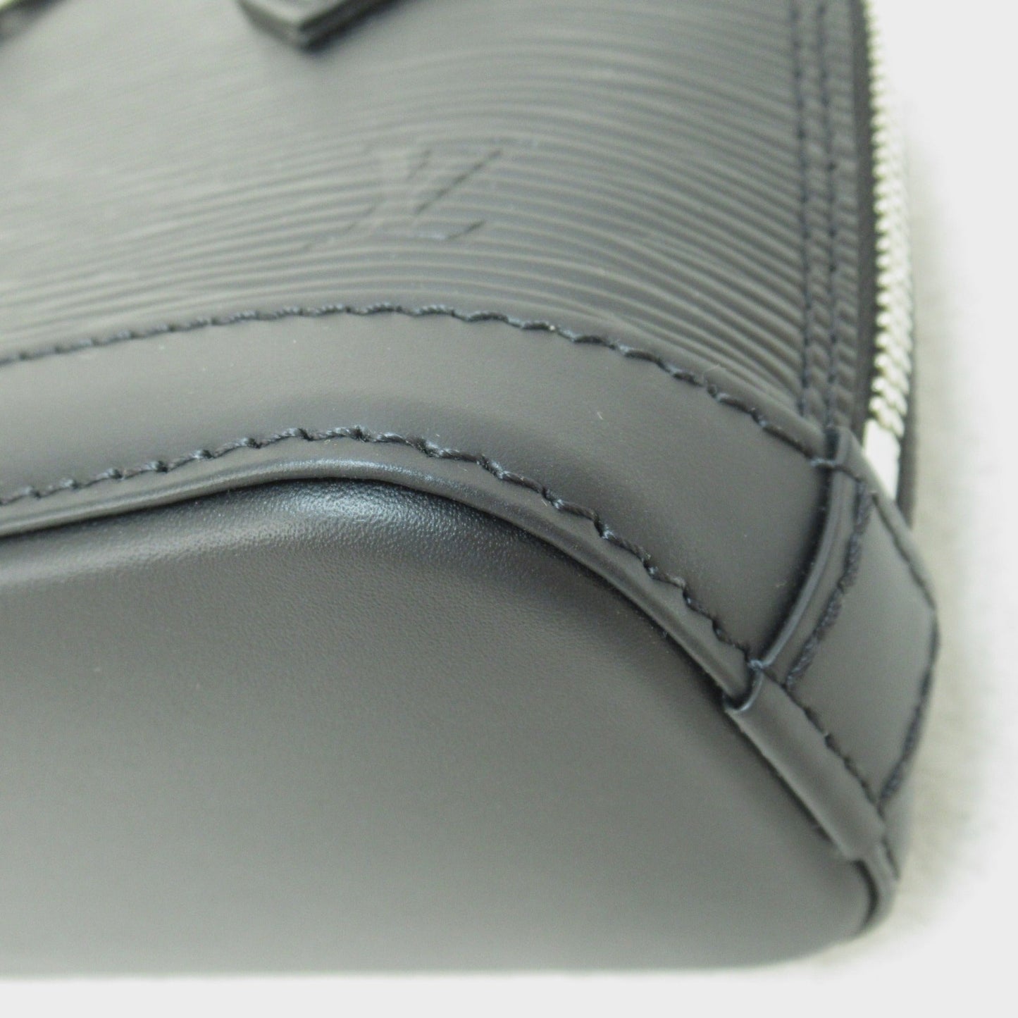 LOUIS VUITTON Nano Alma Black Black Epi Calfskin [cowhide] M81945