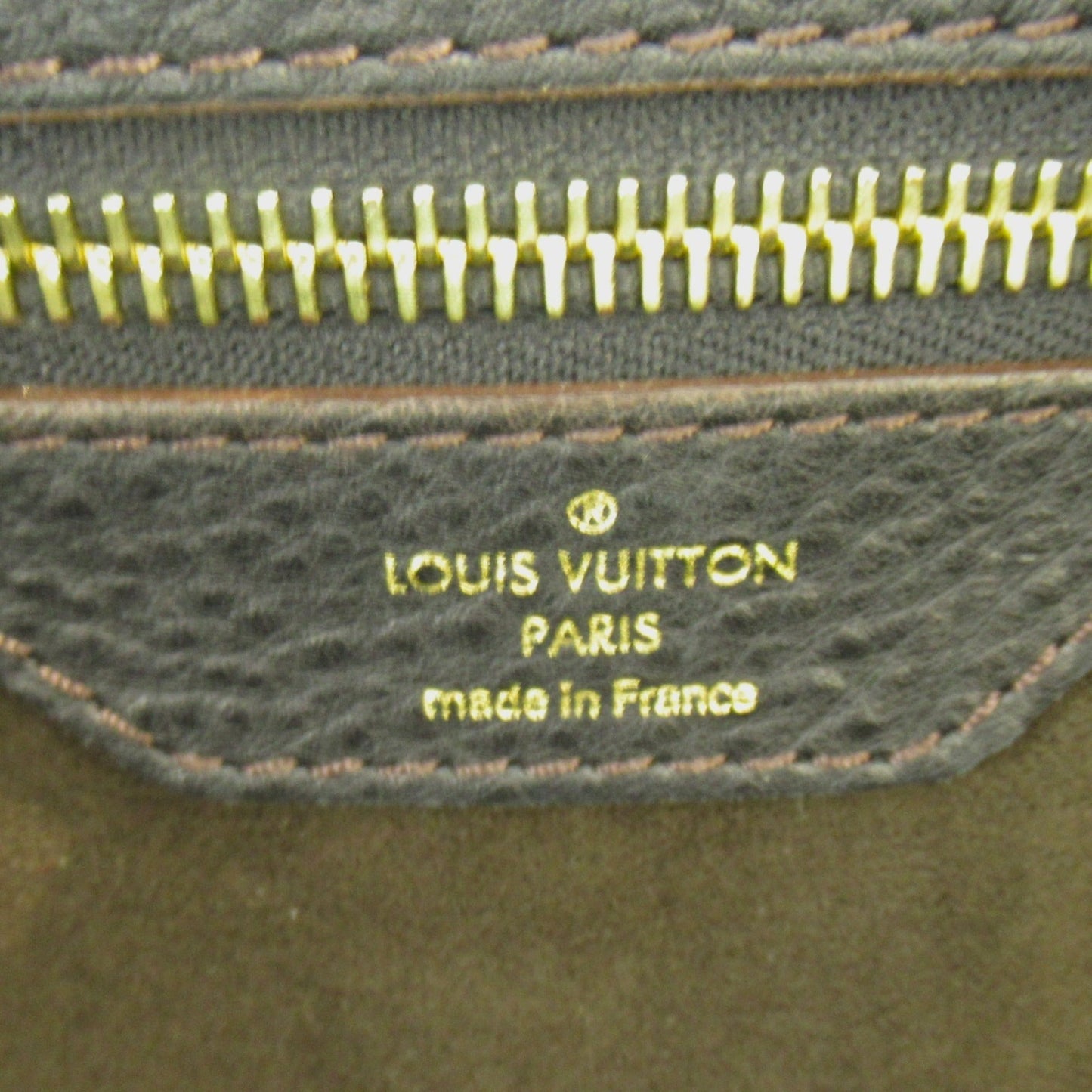 LOUIS VUITTON Mahina XL Black2wayShoulder Bag Black Black Mahina leather M95547