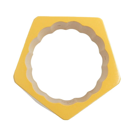 Gucci bangle mustard M size ???V carved seal