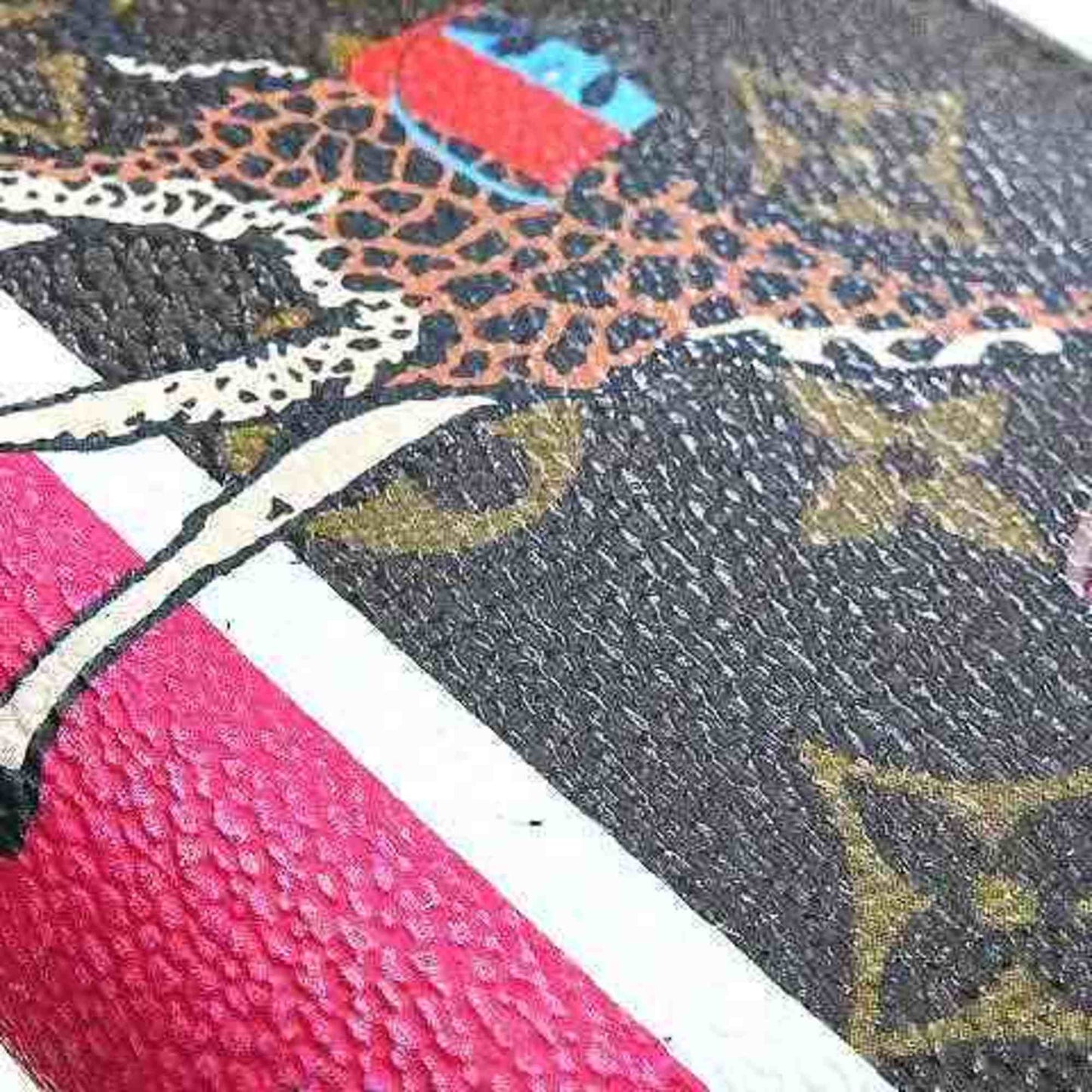 LOUIS VUITTON Zippy M62085 Wallet 2017 Holiday Collection Monogram Round Long Giraffe