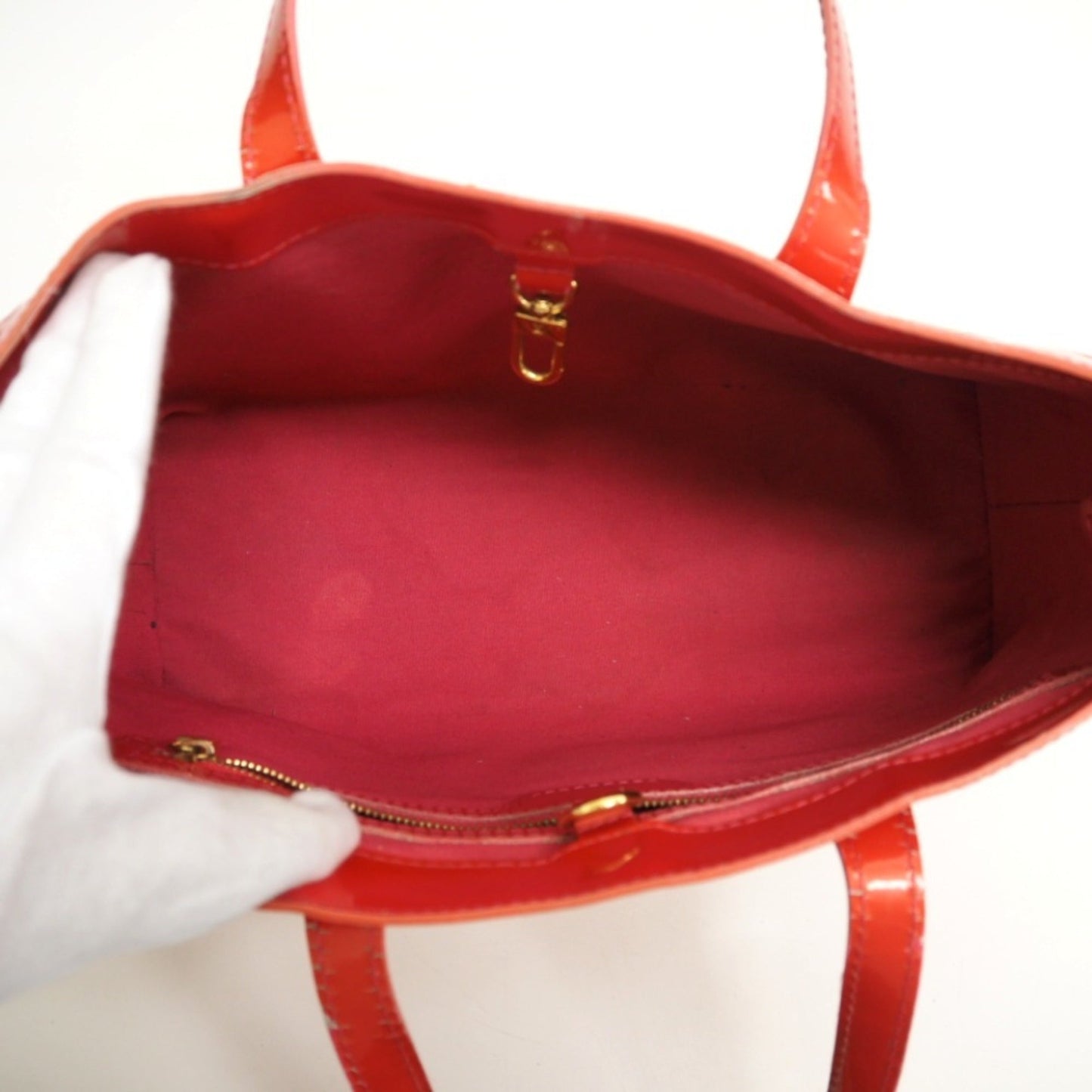 LOUIS VUITTON M93642 Wilshire PM Monogram Vernis Handbag Pomme d'Amour Women's