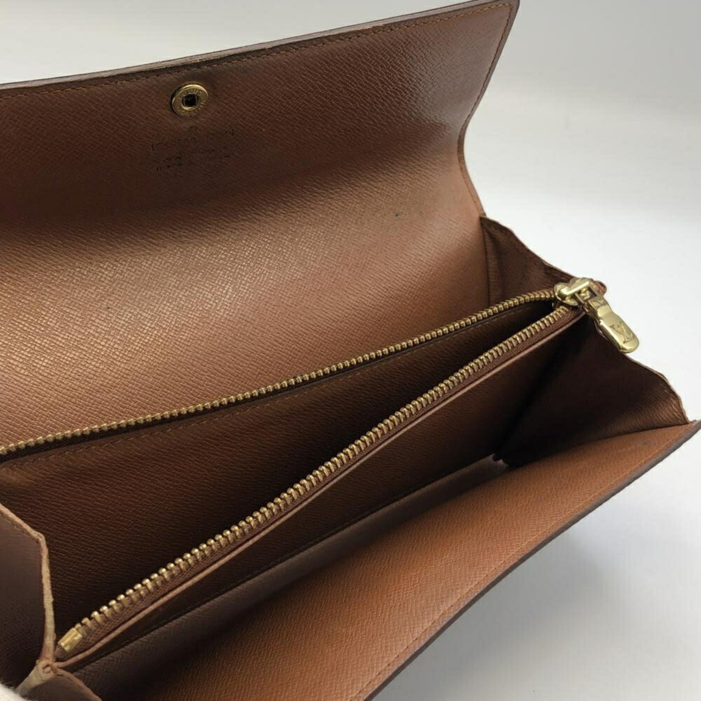 LOUIS VUITTON pochette portomone credit long wallet