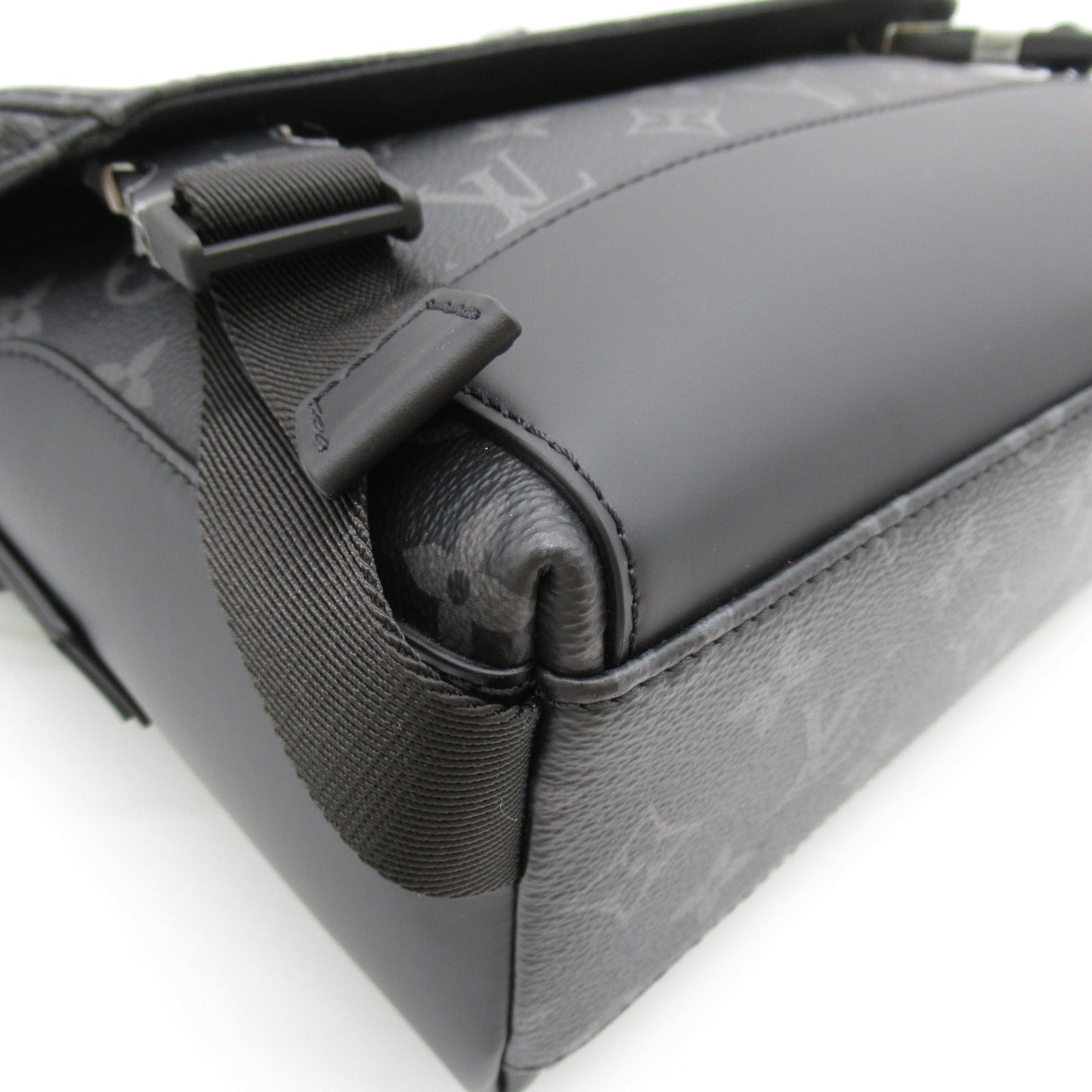 LOUIS VUITTON Messenger voyage PM Black PVC coated canvas M40511