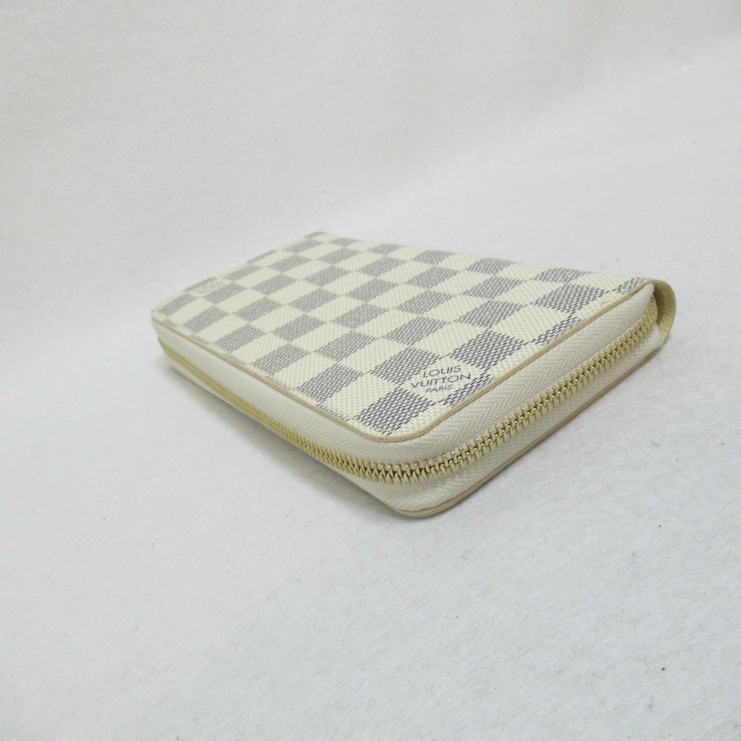 LOUIS VUITTON Zippy Wallet Round Long Wallet Ivory Damier Azur PVC coated canvas N60019