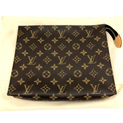 LOUIS VUITTON Posh Toilette 26 M47542 Brown Gold Hardware Pouch Monogram Women's Second Bag
