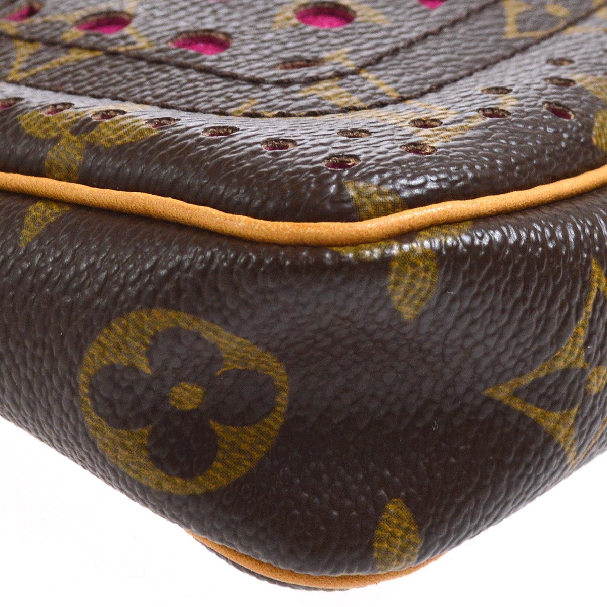 LOUIS VUITTON★ 2006 POCHETTE ACCESSOIRES HAND BAG MONOGRAM PERFO M95183 70223