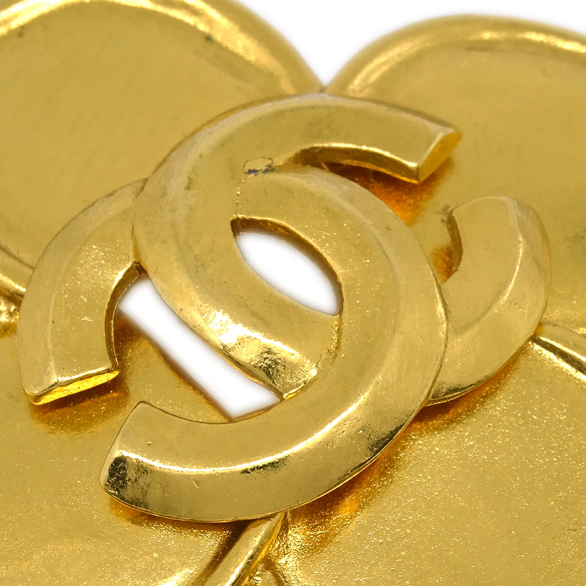 Chanel Gold Elegant Handbag 34