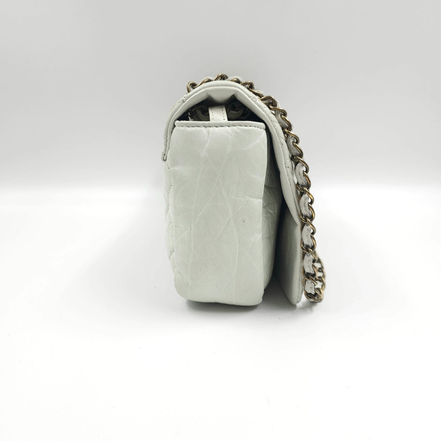 Chanel white quilted leather pondicherry flap bag TWS
