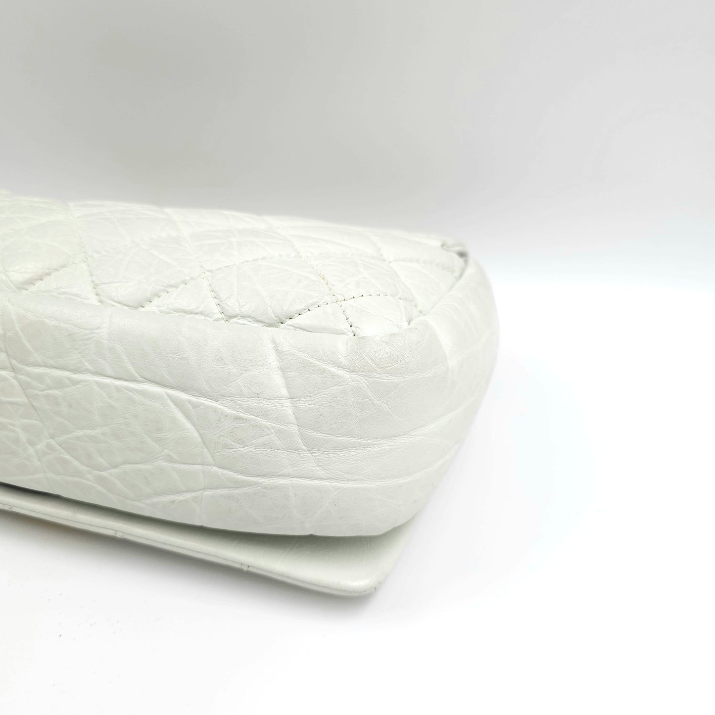 Chanel white quilted leather pondicherry flap bag TWS