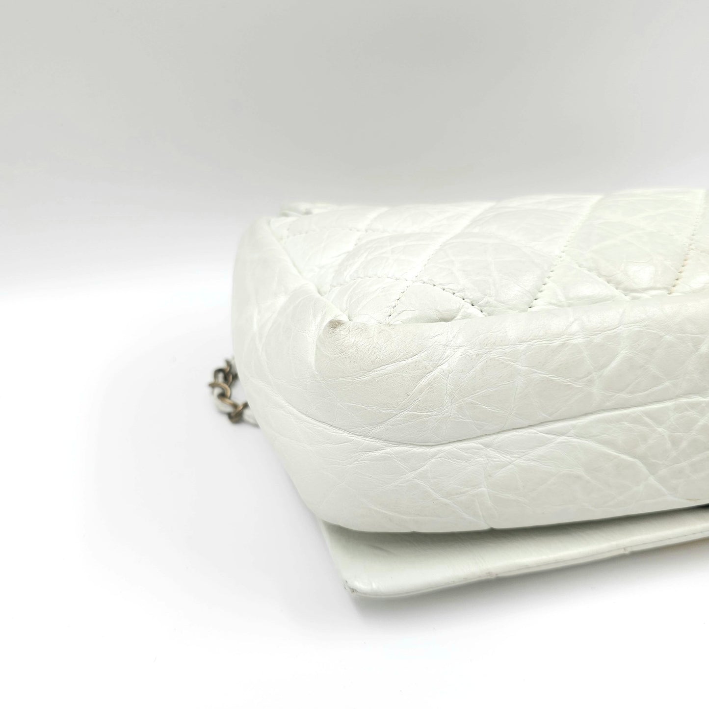 Chanel white quilted leather pondicherry flap bag TWS