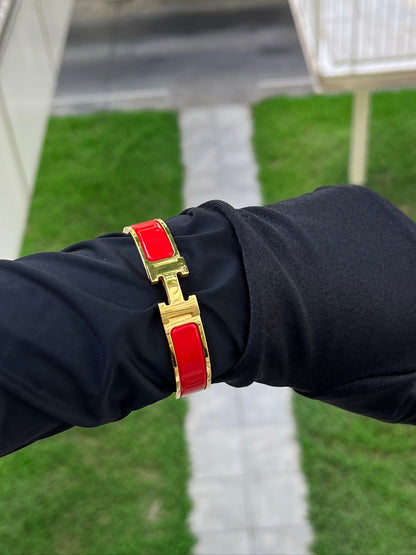 Pre-owned Certified Hermes H Click Enamel Red Bracelet with Golden Hw, Small Size