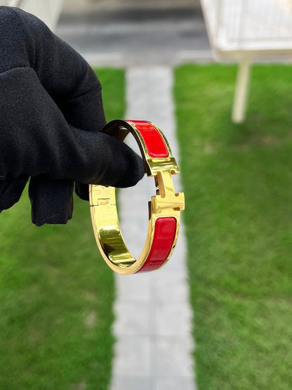 Pre-owned Certified Hermes H Click Enamel Red Bracelet with Golden Hw, Small Size
