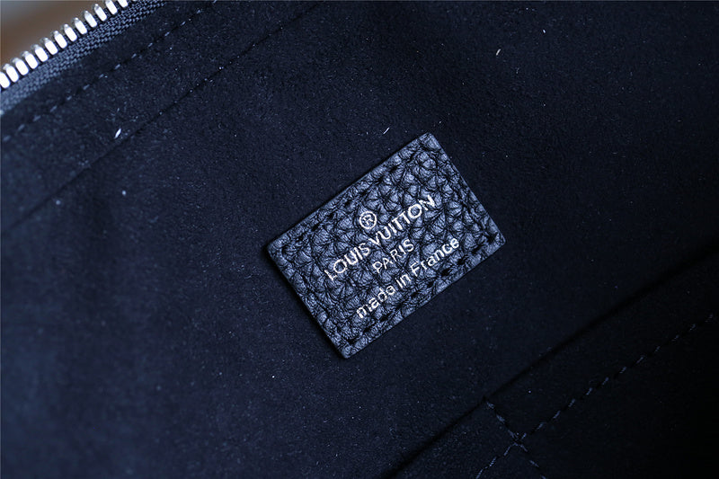 Franco Shops - Louis Vuittons  - 9879