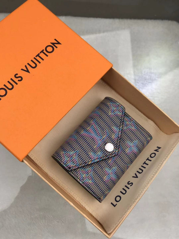 Franco Shops - Louis Vuittons  - 9166