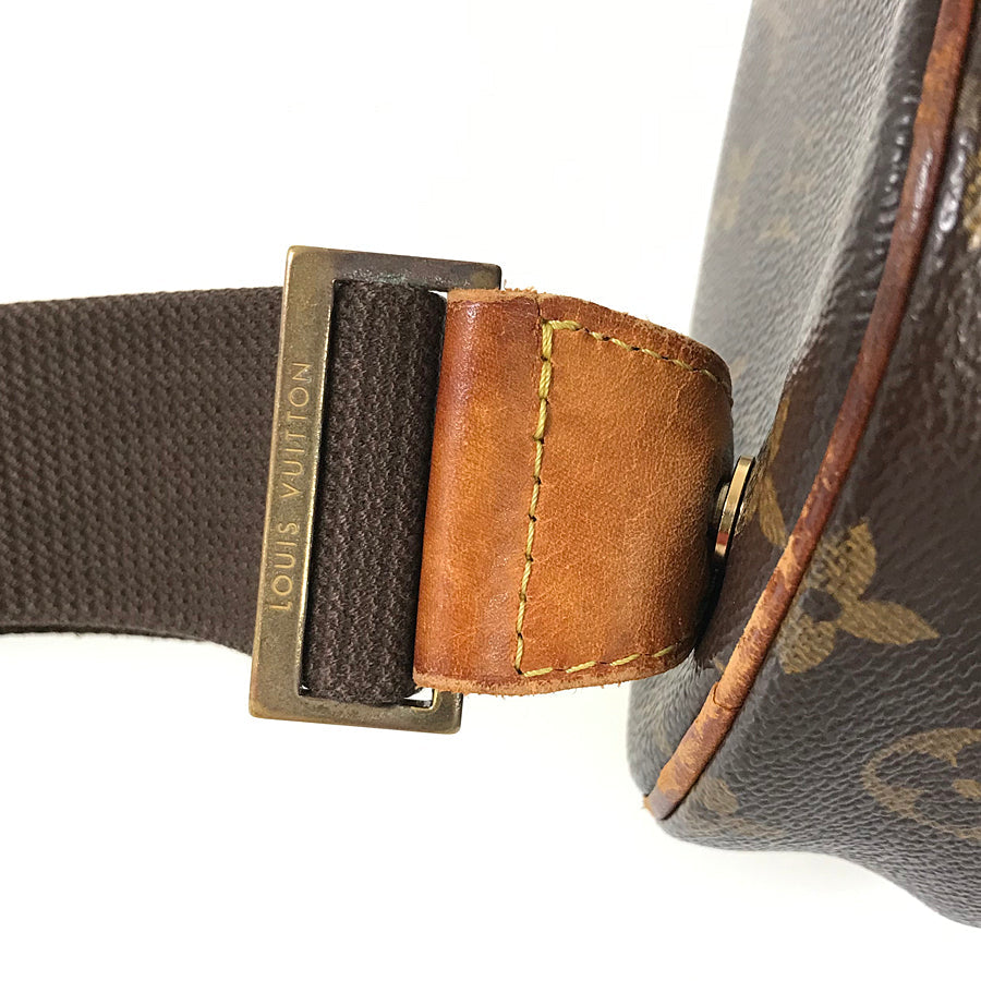 LOUIS VUITTON Monogram Pochette Gange M51870 Sling bag