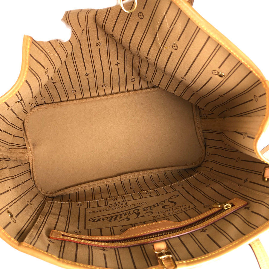 LOUIS VUITTON Monogram Neverfull MM Tote Bag