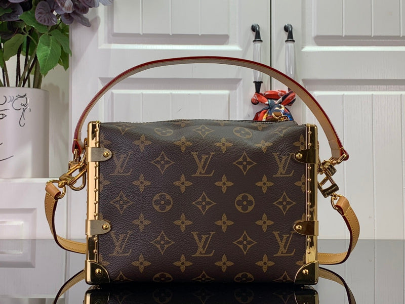 Franco Shops - Louis Vuittons  - 15222