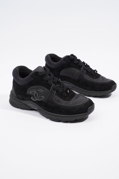Chanel CC Runner Black Canvas EU 37 UK 4