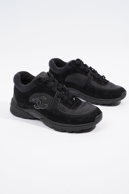 Chanel CC Runner Black Canvas EU 37 UK 4
