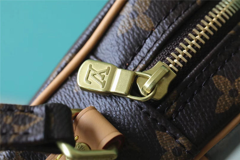 Franco Shops - Louis Vuittons  - 9902