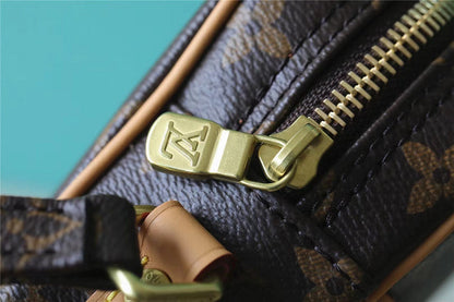 Franco Shops - Louis Vuittons  - 9902