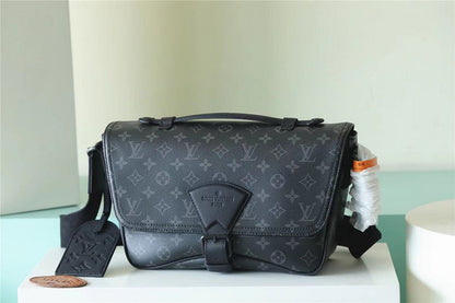 Franco Shops - Louis Vuittons  - 9888