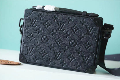 Franco Shops - Louis Vuittons  - 10121