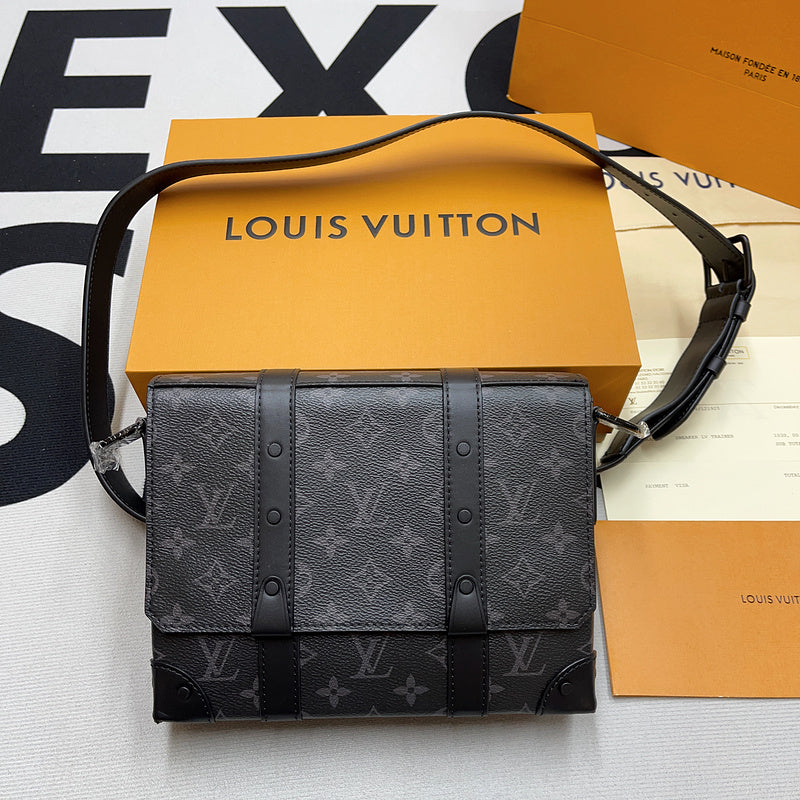 Franco Shops - Louis Vuittons  - 10071