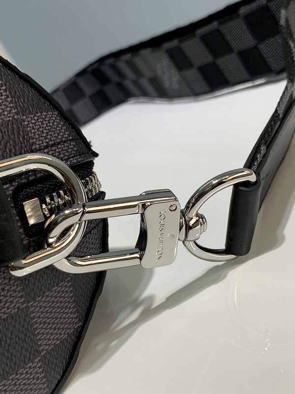 Franco Shops - Louis Vuittons  - 15502