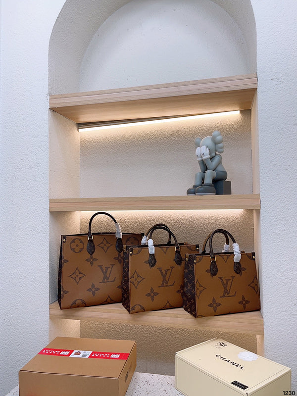 Franco Shops - Louis Vuittons  - 14911