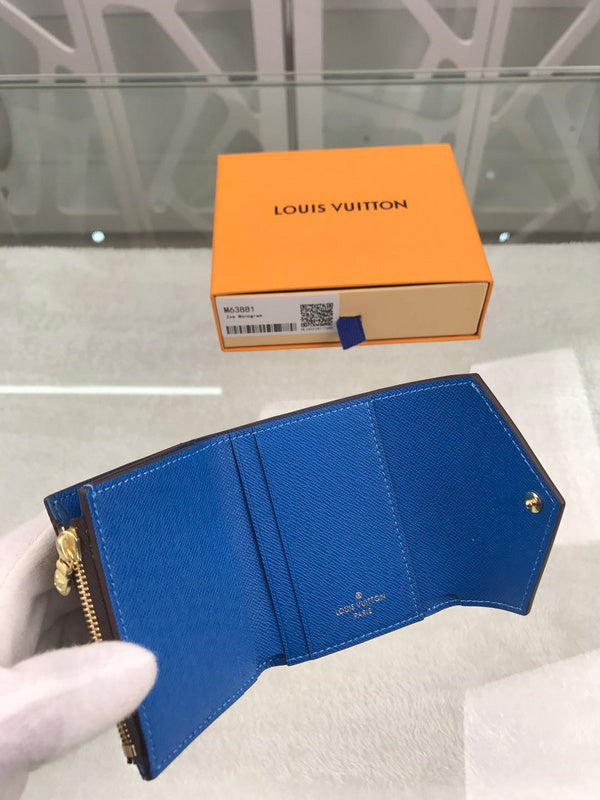 Franco Shops - Louis Vuittons  - 9155