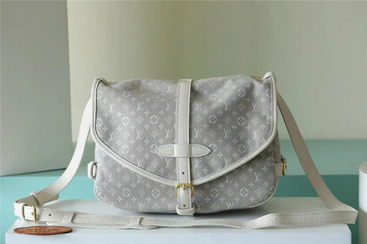 Franco Shops - Louis Vuittons  - 10009