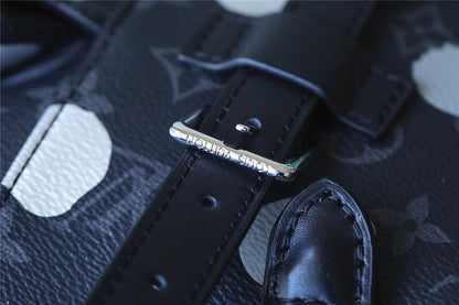 Franco Shops - Louis Vuittons  - 9644