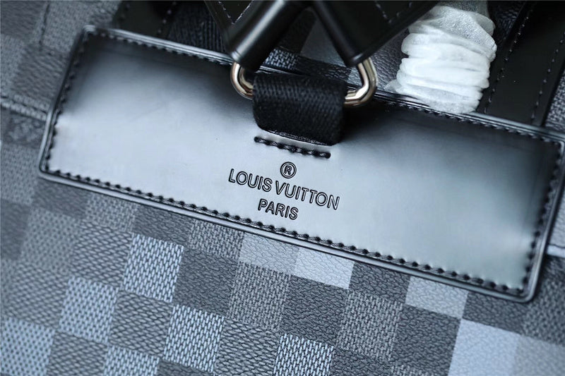 Franco Shops - Louis Vuittons  - 9684