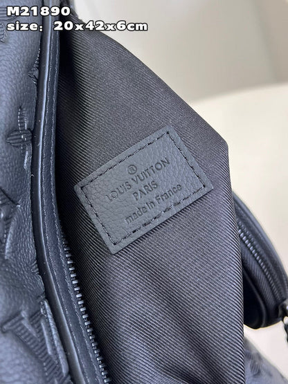 Franco Shops - Louis Vuittons  - 15470