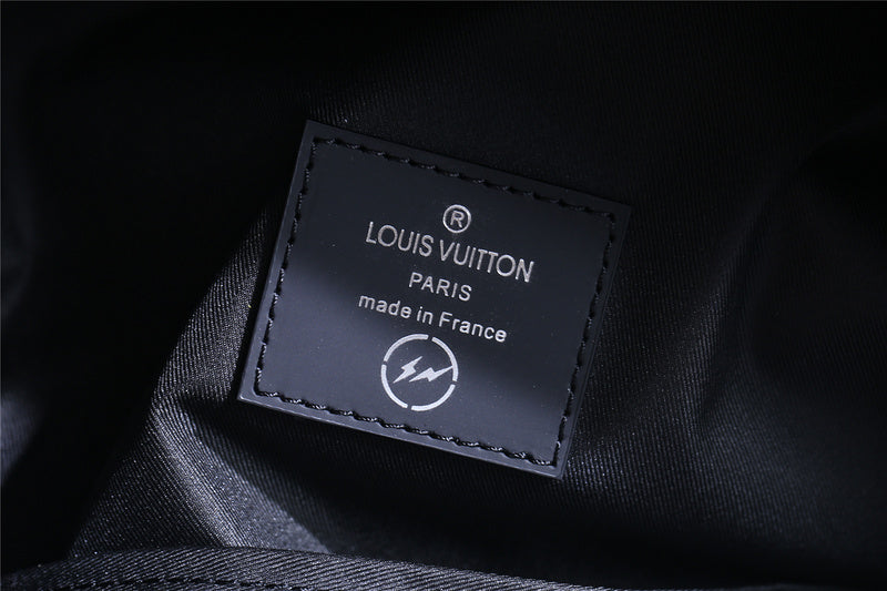 Franco Shops - Louis Vuittons  - 9771