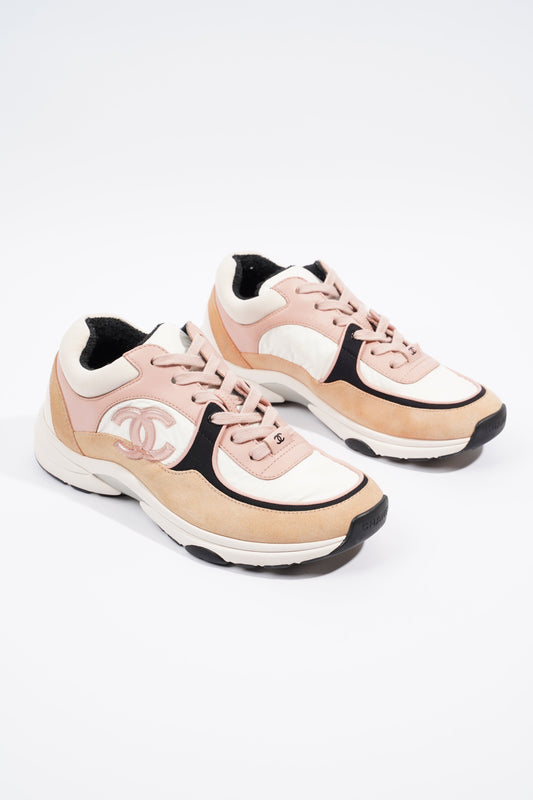 Chanel CC Runner Pink   White   Beige Suede EU 40 UK 7