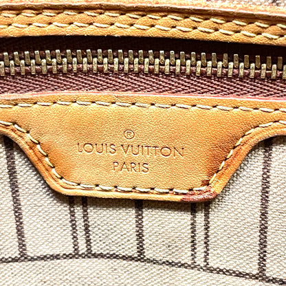 Handbag Luxury Designer By Louis Vuitton  Size: Large
