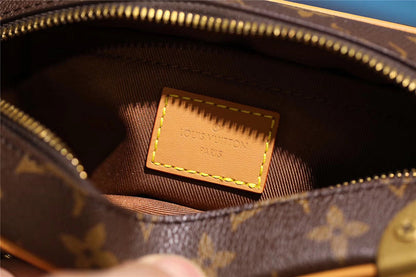 Franco Shops - Louis Vuittons  - 10151